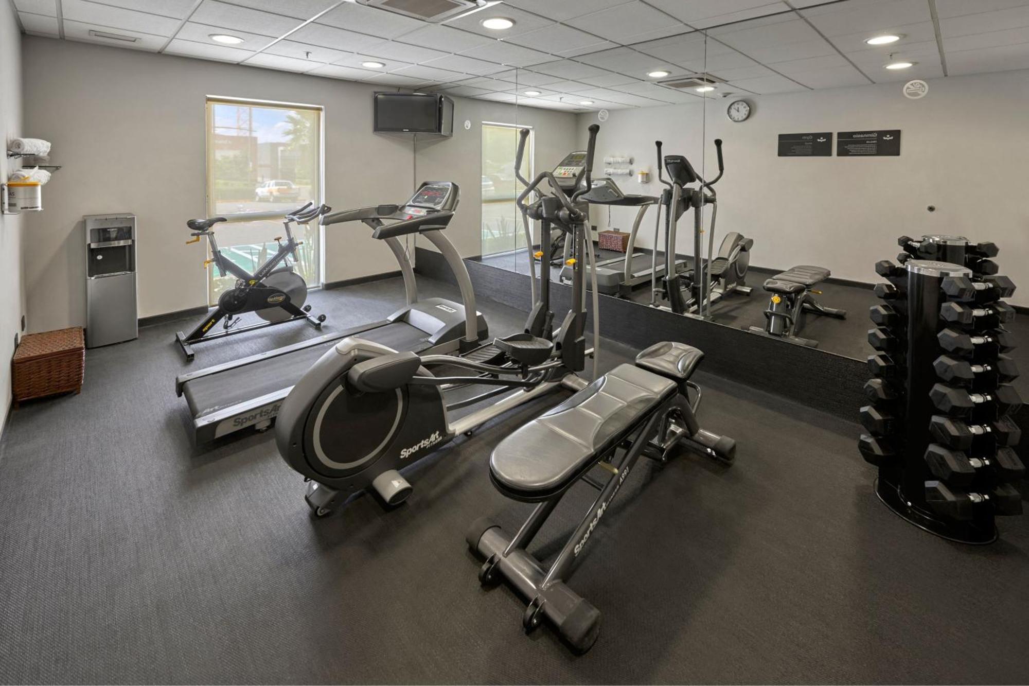City Express Plus By Marriott Guadalajara Expo Zapopan Εξωτερικό φωτογραφία