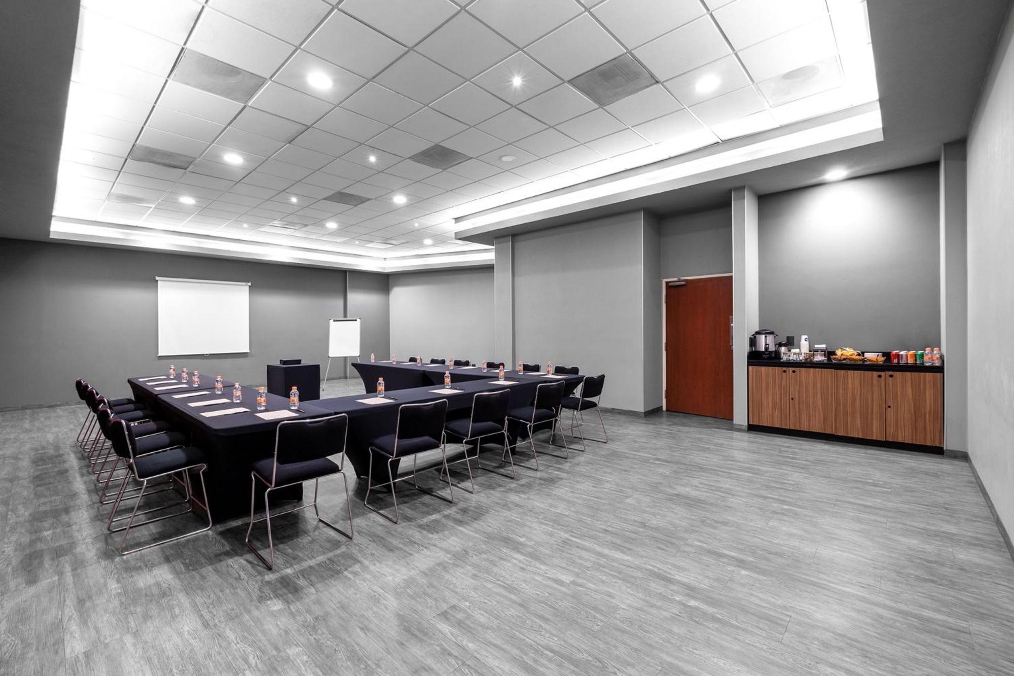 City Express Plus By Marriott Guadalajara Expo Zapopan Εξωτερικό φωτογραφία